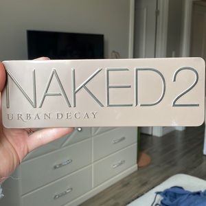 Naked 2 by urban decay